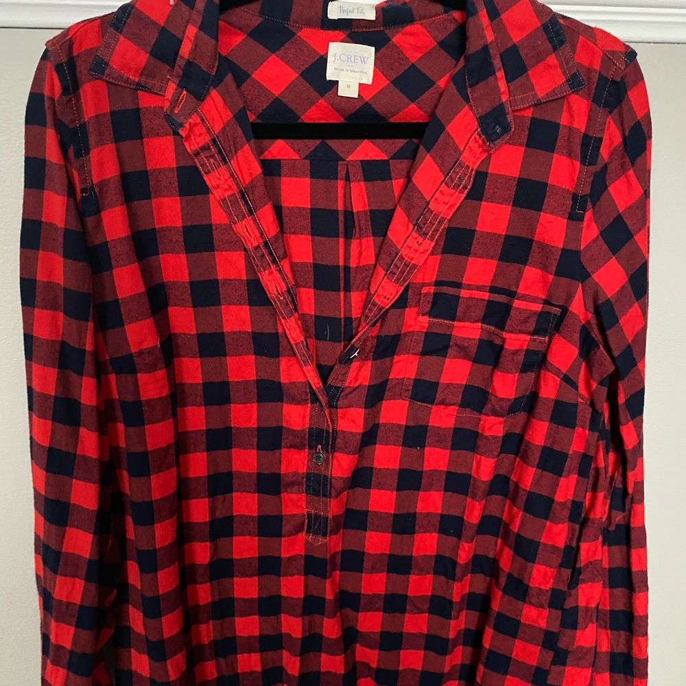 Women’s red and navy checked shirt